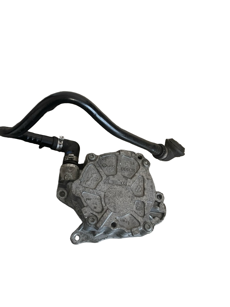 Pompa de vacuum + conducta AUDI A4 IV 8K2, B8 2007 - 2015 2.0 TDI CAGA 03L145100 – foto 2
