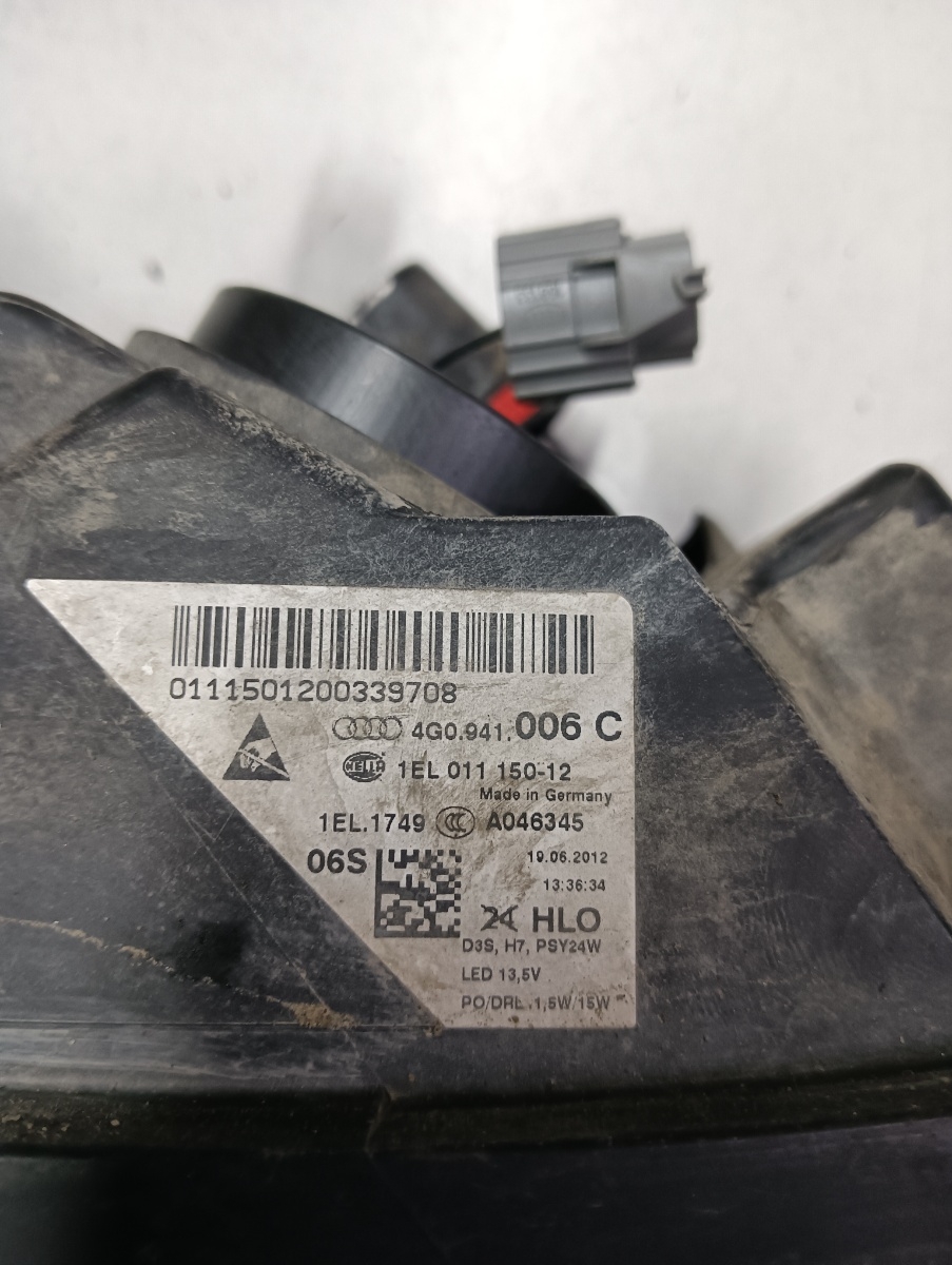 Far dreapta DEFECT, PT STICLA A6 C7 AUDI A6/S6 IV Saloon 4G2, C7, 4GC 2010 - 2018 – foto 3