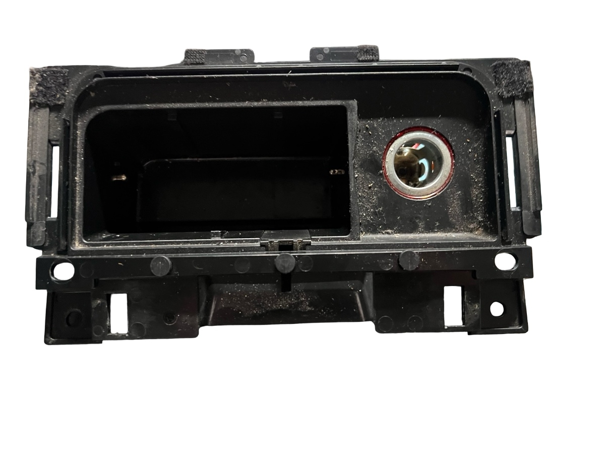 Scrumiera (fata) AUDI A6/S6 IV Saloon 4G2, C7, 4GC 2010 - 2018 4G0857951