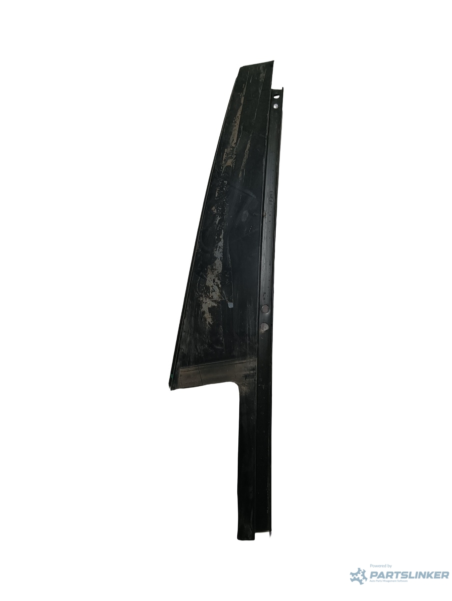 Ornament usa exterior  stanga spate DACIA DUSTER 2010 - >