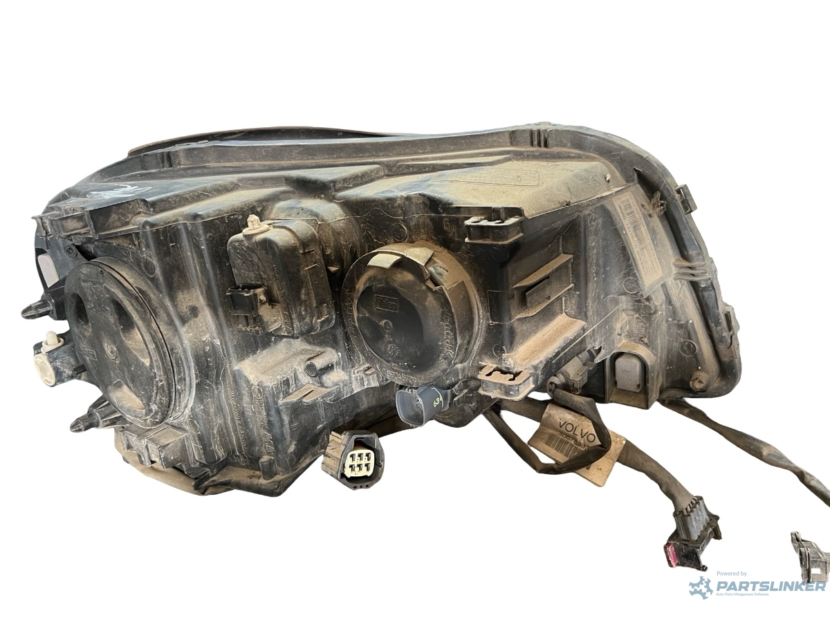 Far dreapta (u.k)VOLVO XC90 I 275 2002 - 2015 30784151 – foto 2