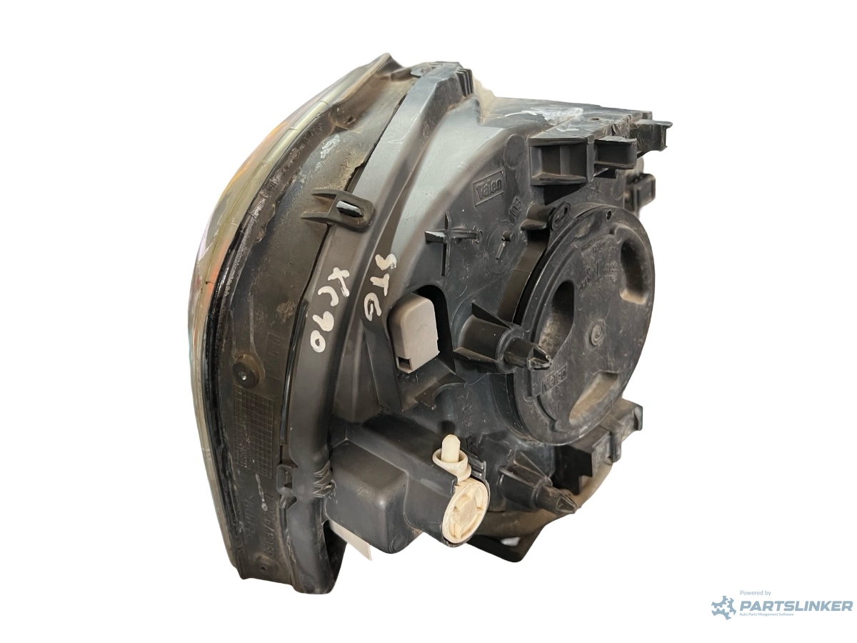 Far dreapta (u.k)VOLVO XC90 I 275 2002 - 2015 30784151 – foto 3
