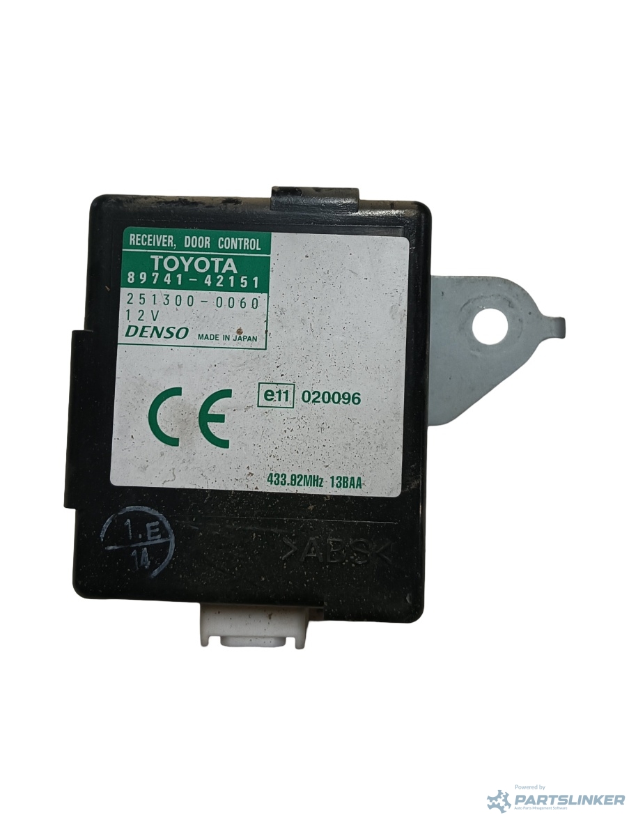 Modul de confort TOYOTA RAV 4 II _A2_ 2000 - 2005 8974142151