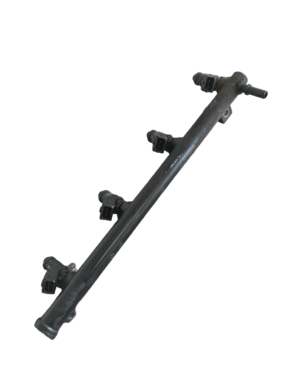 Rampa + injectoare RENAULT MEGANE II BM0/1_, CM0/1_ 2001 - 2012 8200139674