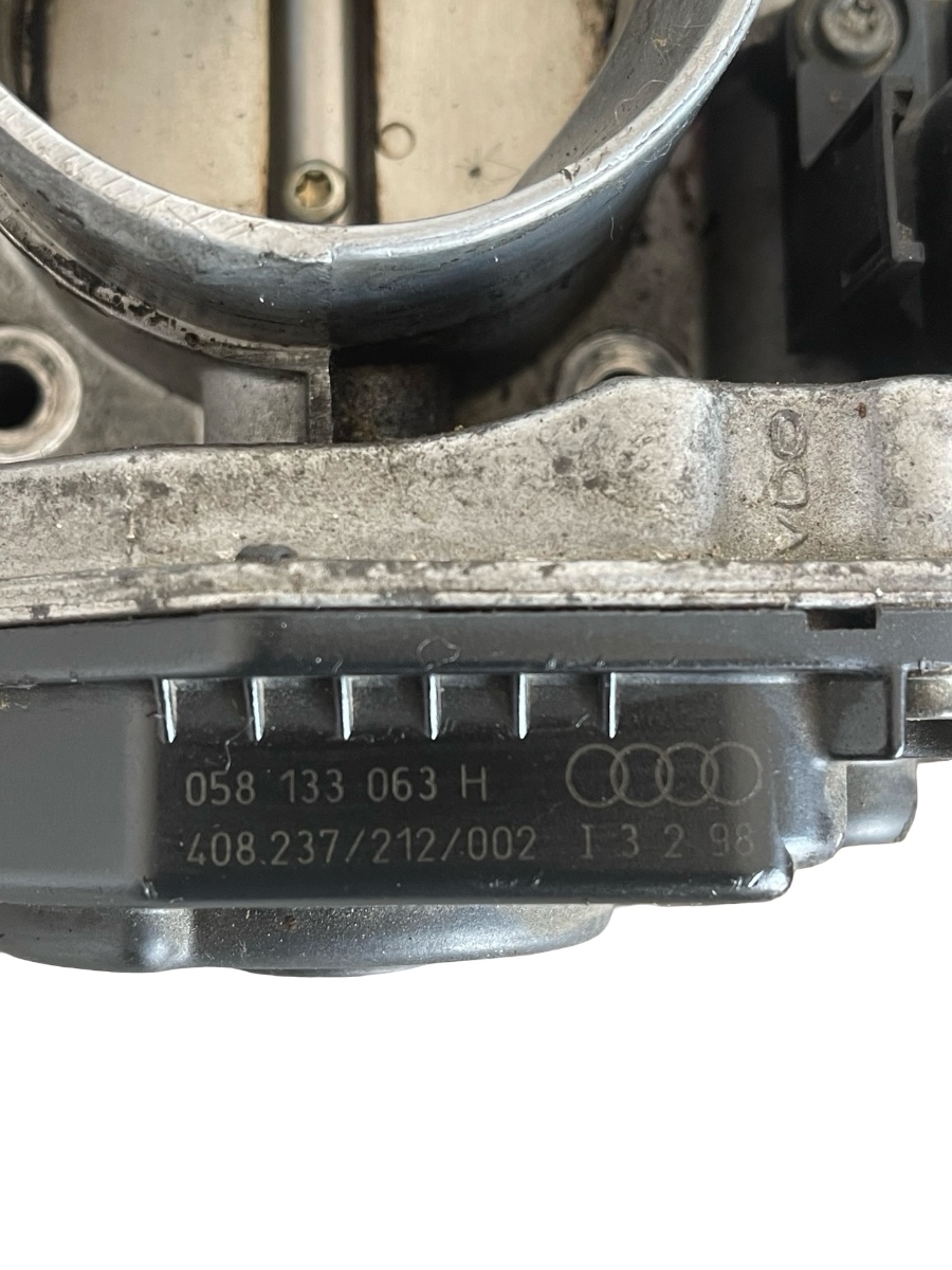 Clapeta de acceleratie AUDI A4 Saloon 8D2, B5 1994 - 2001 1.6 AHL 058133063H – foto 2