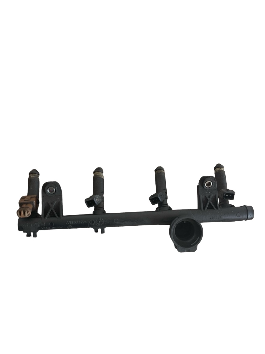 Rampa + injectoare RENAULT CLIO I 2001 1.4i 7700274294