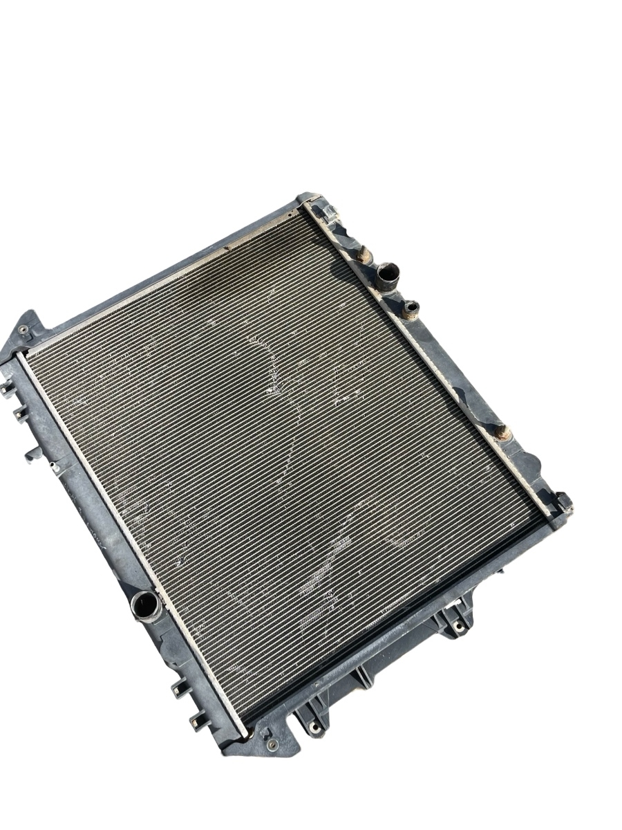 Radiator lichid de racire TOYOTA HILUX 2008 3.0 AUTOMAT – foto 2