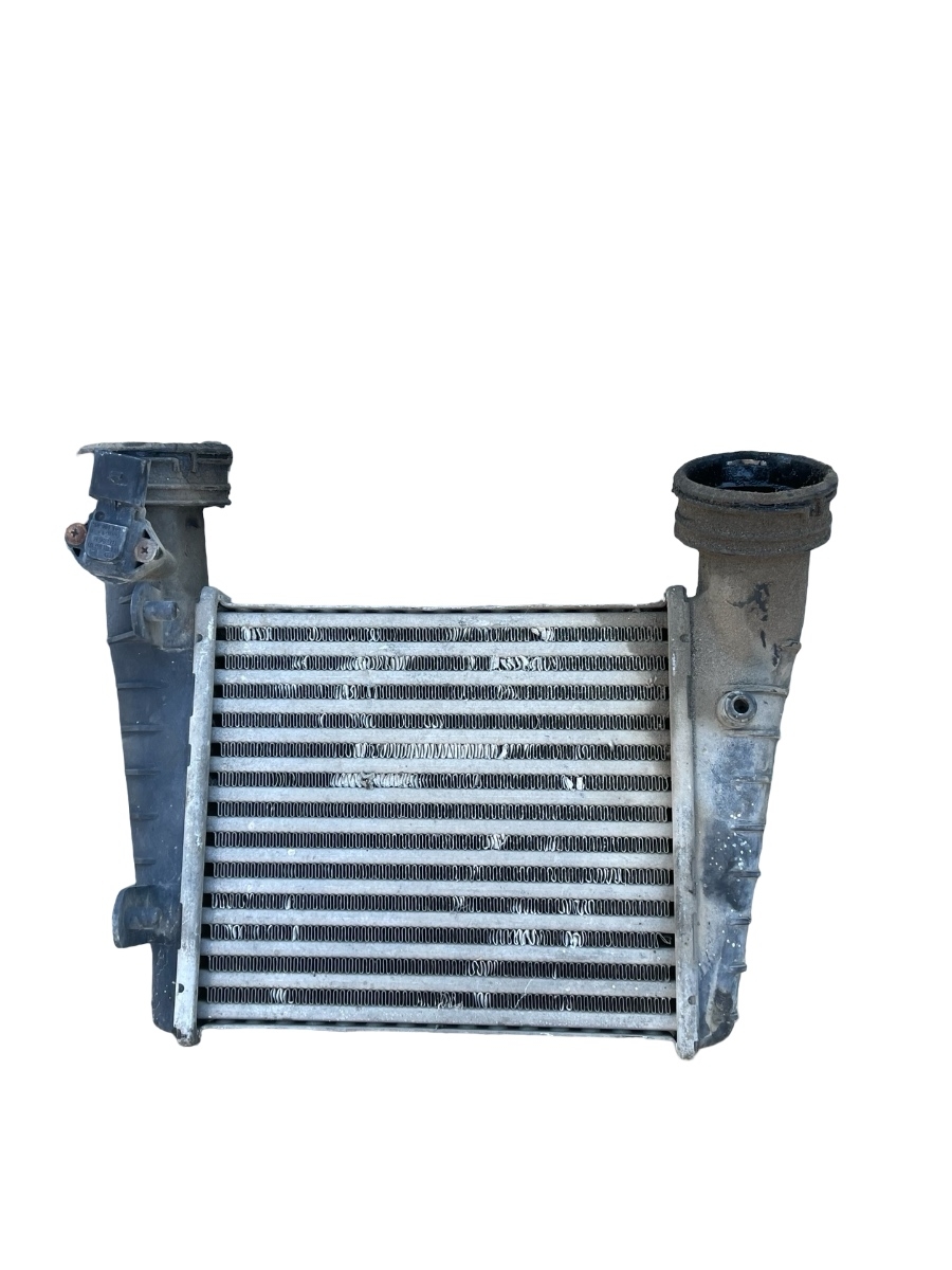 Radiator intercooler SKODA SUPERB 3U4 2001 - 2008 1.8T 8D0145805D