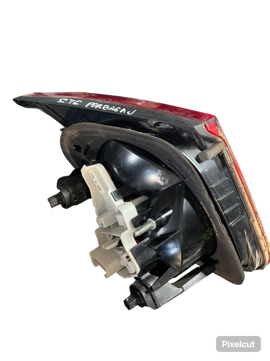 Lampa spate / Stop stanga hayon  VOLKSWAGEN PASSAT CC 357 2008 - 2012 – foto 3