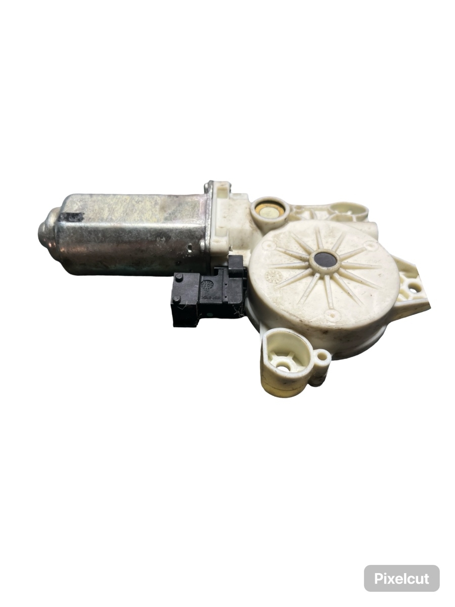 Motoras geam dreapta fata CADILLAC BLS 2006 - >