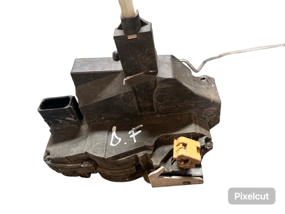Broasca usa dreapta fata CADILLAC BLS 2006 - >