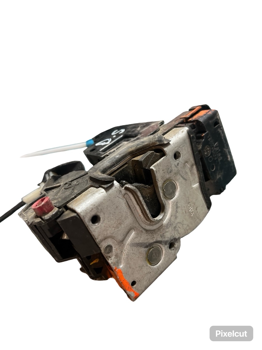 Broasca usa dreapta spate CADILLAC BLS 2006 - >