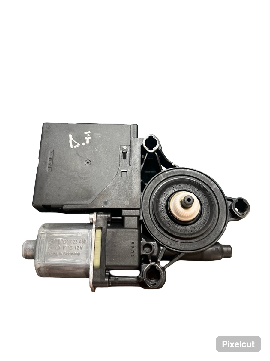 Motoras geam dreapta fata VOLKSWAGEN PASSAT B7 [ 2010 - 2014 ] 3C095979