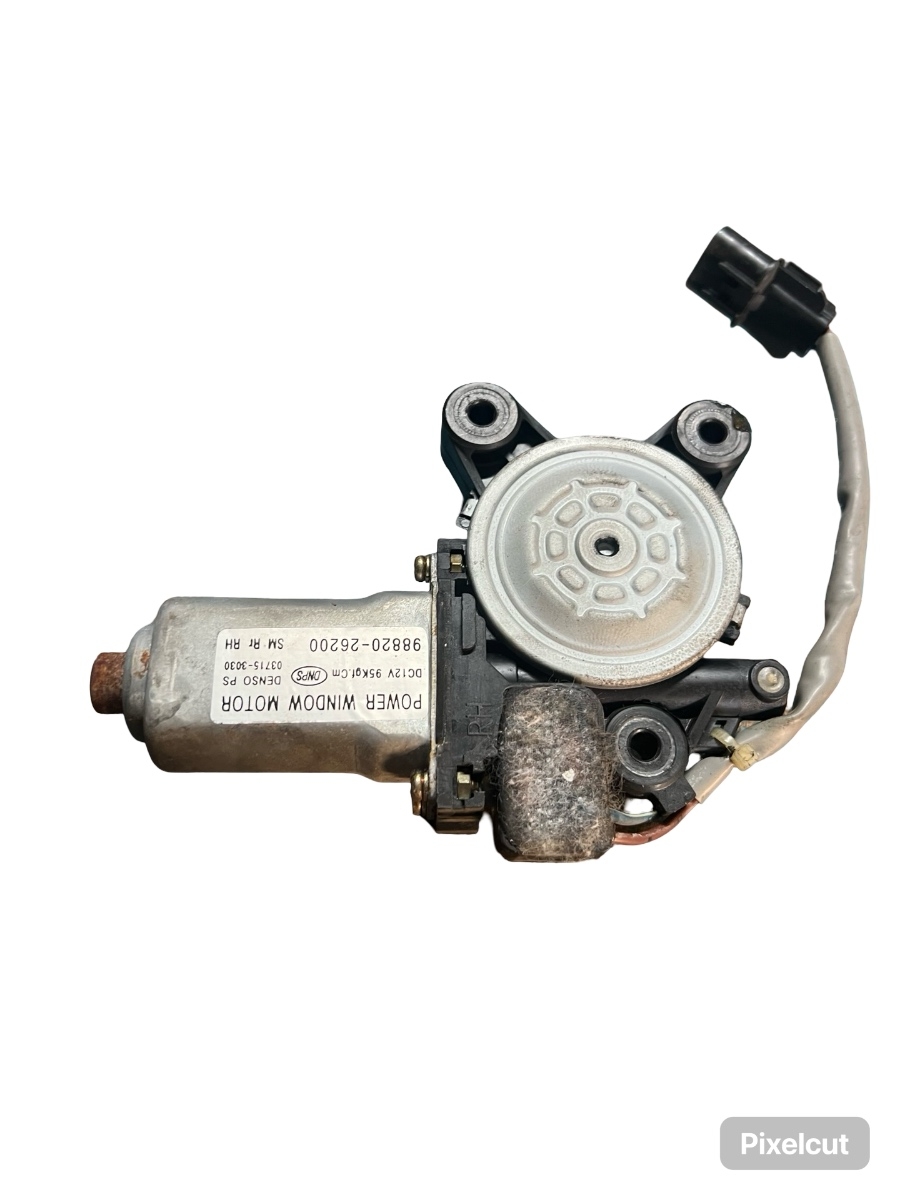 Motoras geam dreapta spate HYUNDAI SANTA FE I SM 2000 - 2006 98820-26200