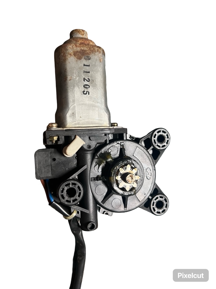 Motoras geam stanga spate HYUNDAI SANTA FE I SM 2000 - 2006
