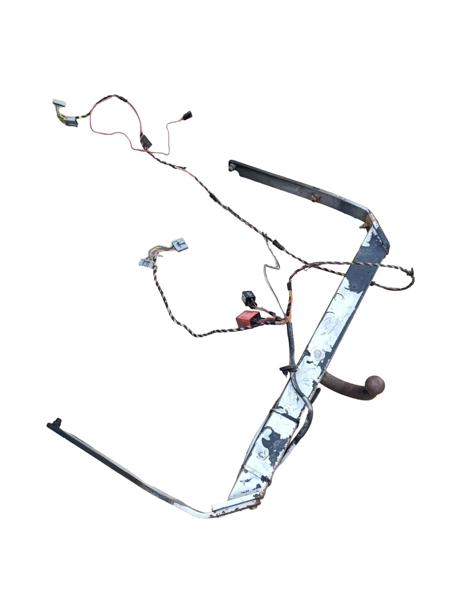 Carlig de remorcare FORD FOCUS C-MAX DM2 2003 - 2007