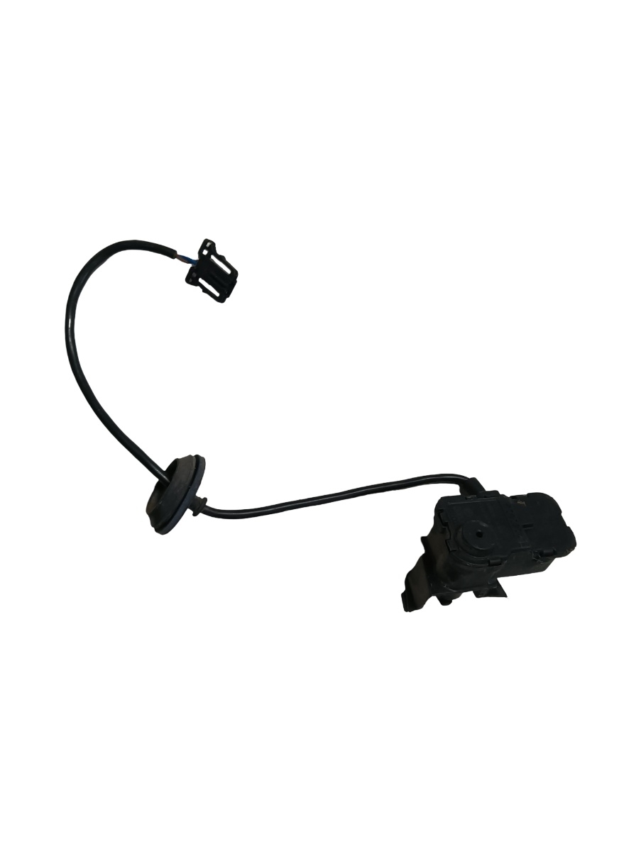 Motoras blocare usita rezervor combustibil VOLKSWAGEN GOLF VII 5G1, BE1 2012 - > 5c6810773h