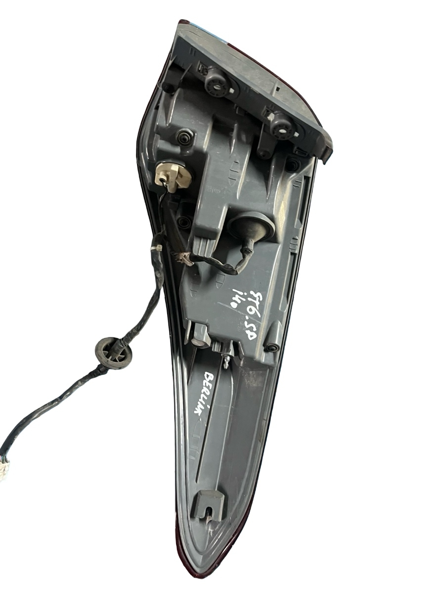 Lampa spate / Stop stanga spate HYUNDAI i40 CW VF 2011 - > – foto 4