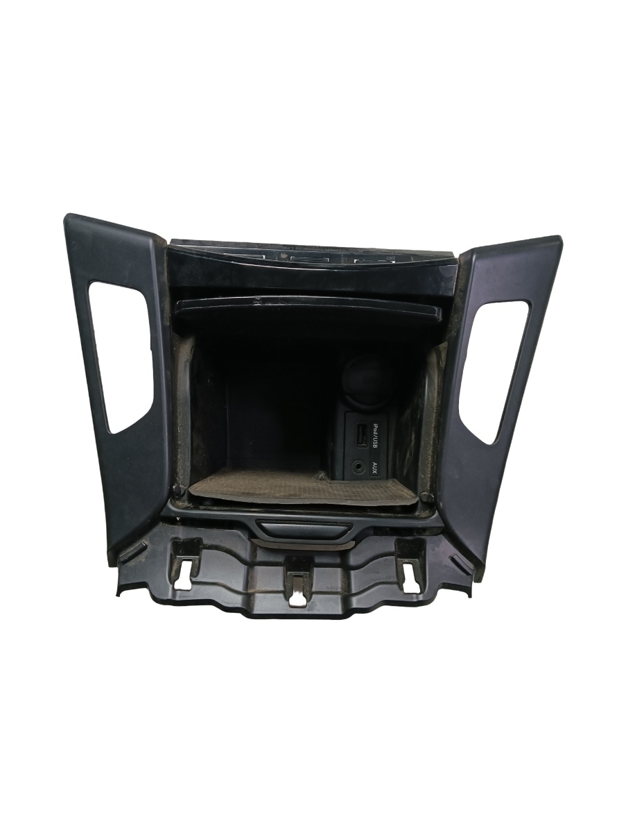 Compartiment/spatiu de depozitare panou de bord HYUNDAI i40 VF 2012 - > 846303z150