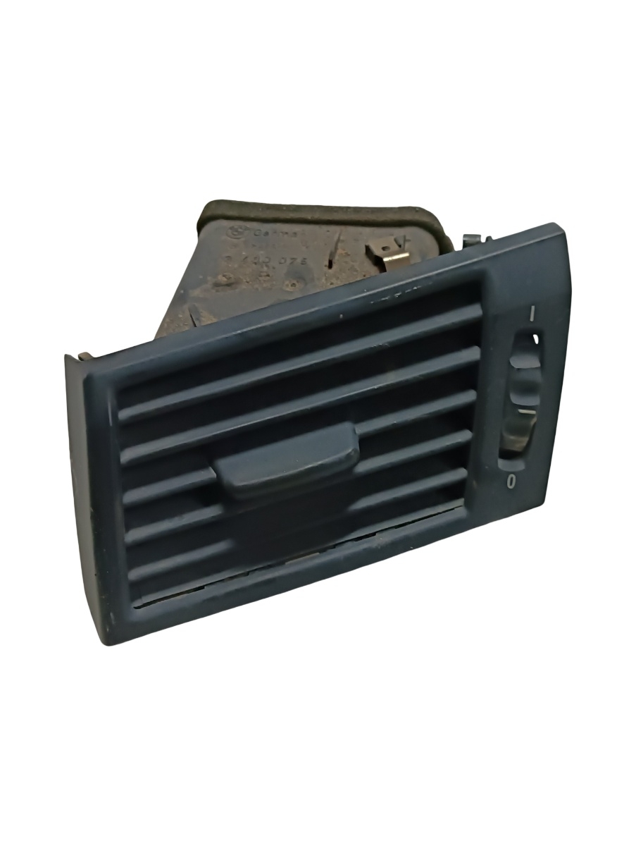 Grila de ventilatie laterala panou de bord BMW X3 E83N 2003 - 2011