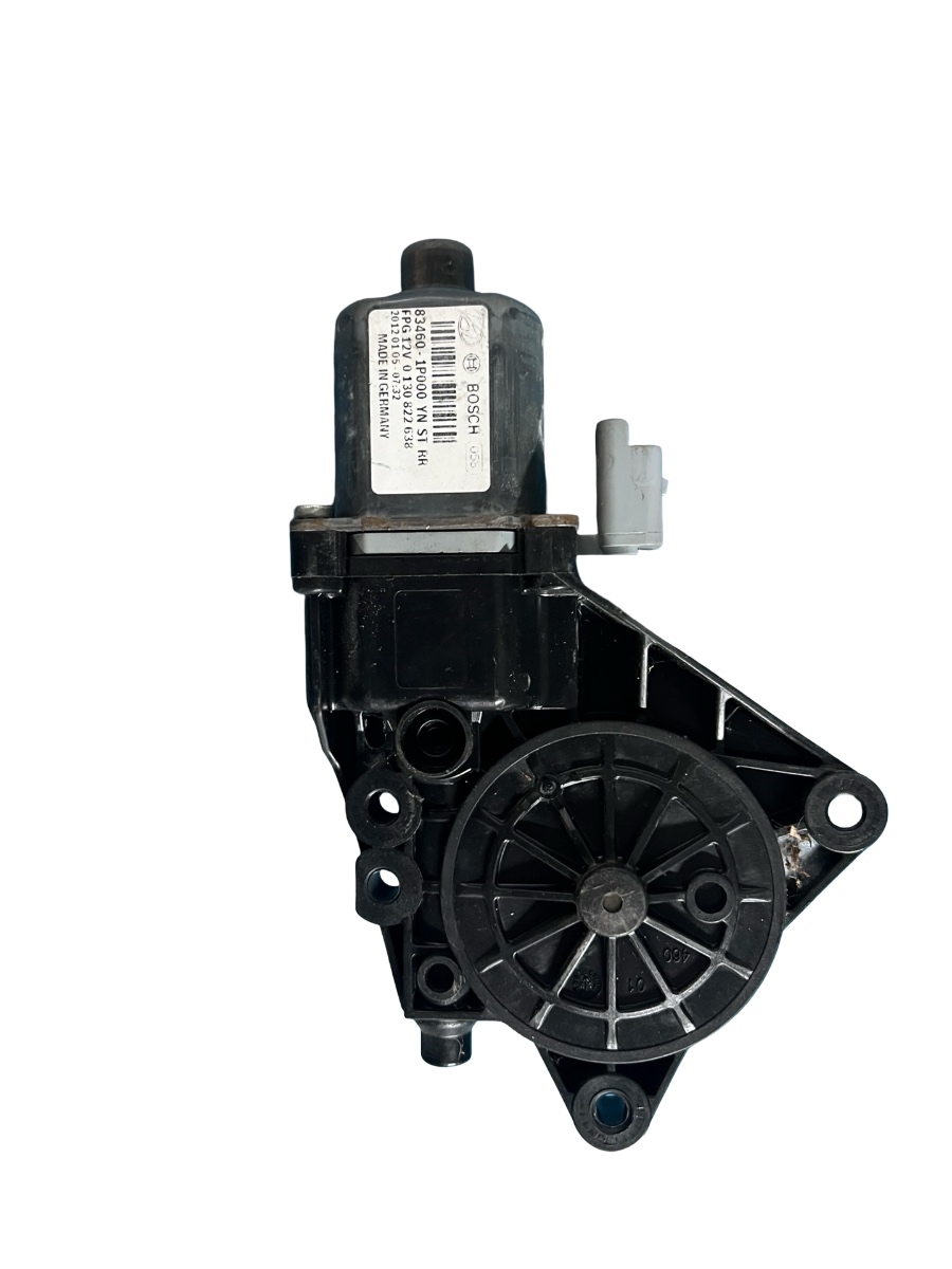 Motoras geam dreapta fata HYUNDAI ix20 JC 2010 - > 83460-1P000