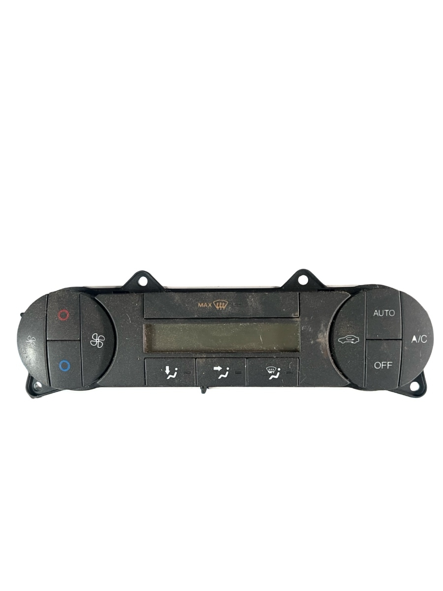 Panou Clima FORD MONDEO III Saloon B4Y 2000 - 2007 3S7T18C612AJ