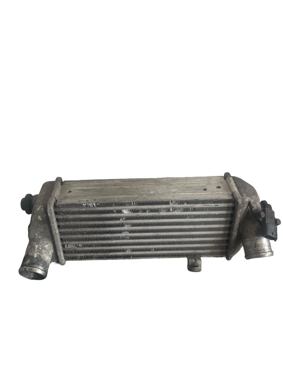 Radiator intercooler + senzor HYUNDAI ix20 JC 2010 - > 1.6 CRDI D4FB 39300-84400