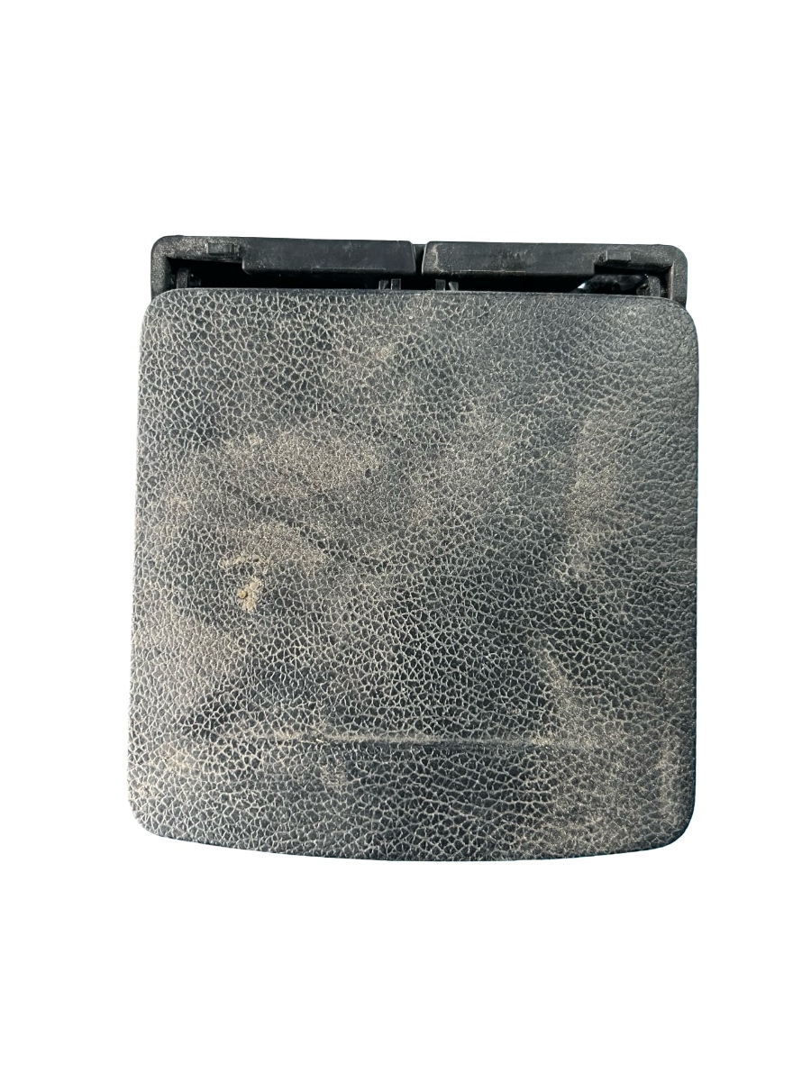 Compartiment/spatiu de depozitare panou de bord VOLKSWAGEN GOLF VI 5K1 2008 - 2013 – foto 2