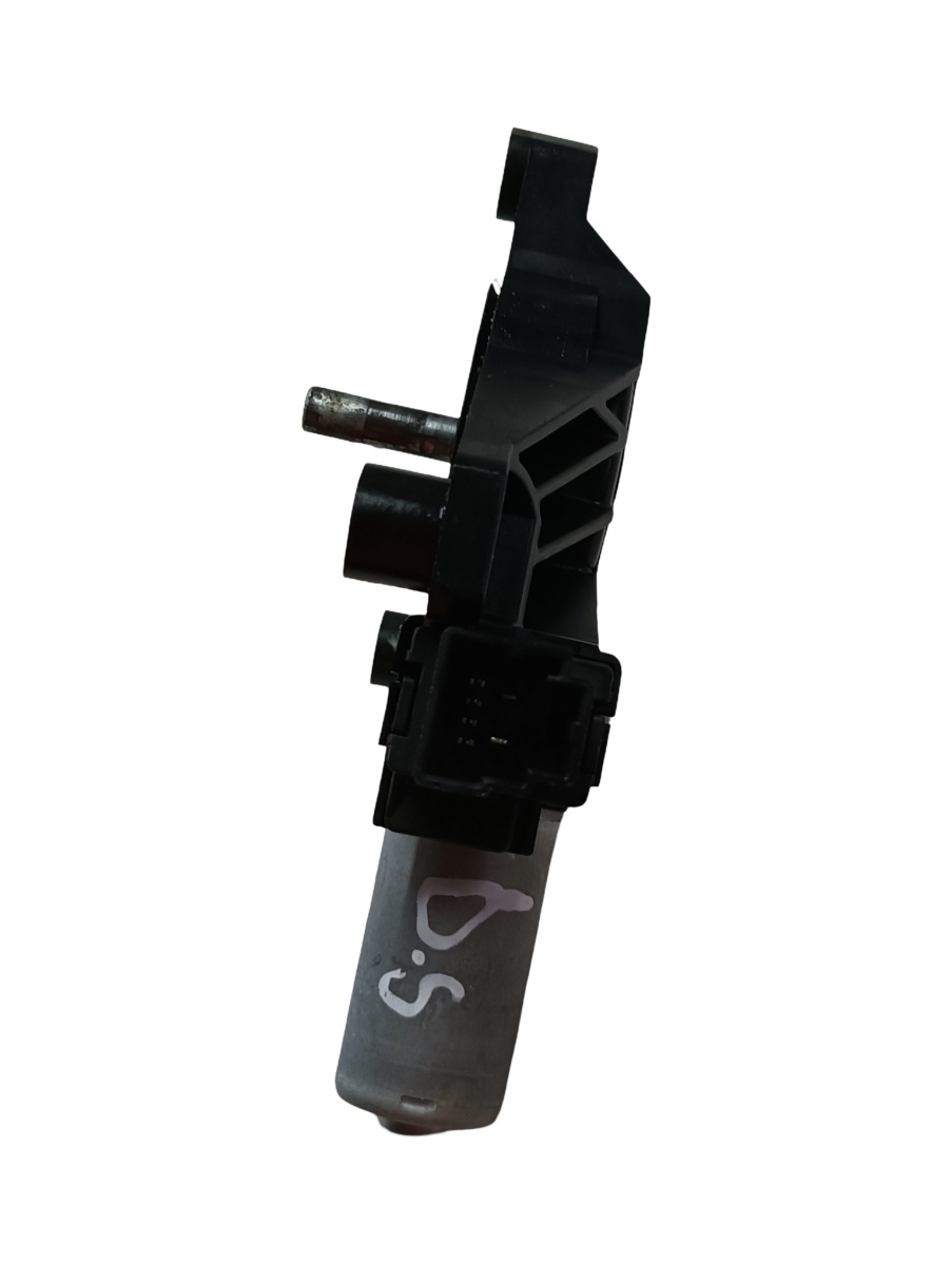 Motoras geam dreapta spate VOLVO V40 525 2013 - 2015
