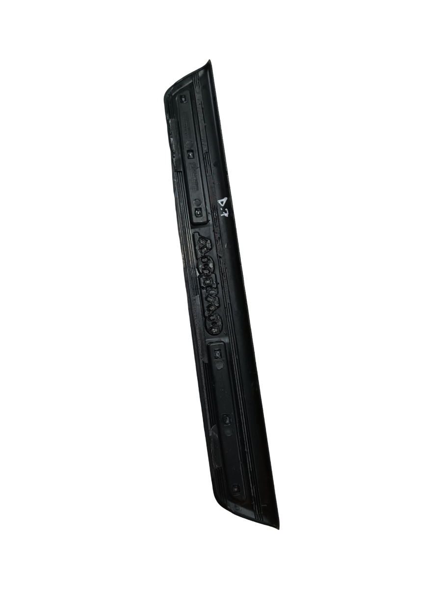 Ornamente prag dreapta fata VOLVO V40 525 2013 - 2015 – foto 2
