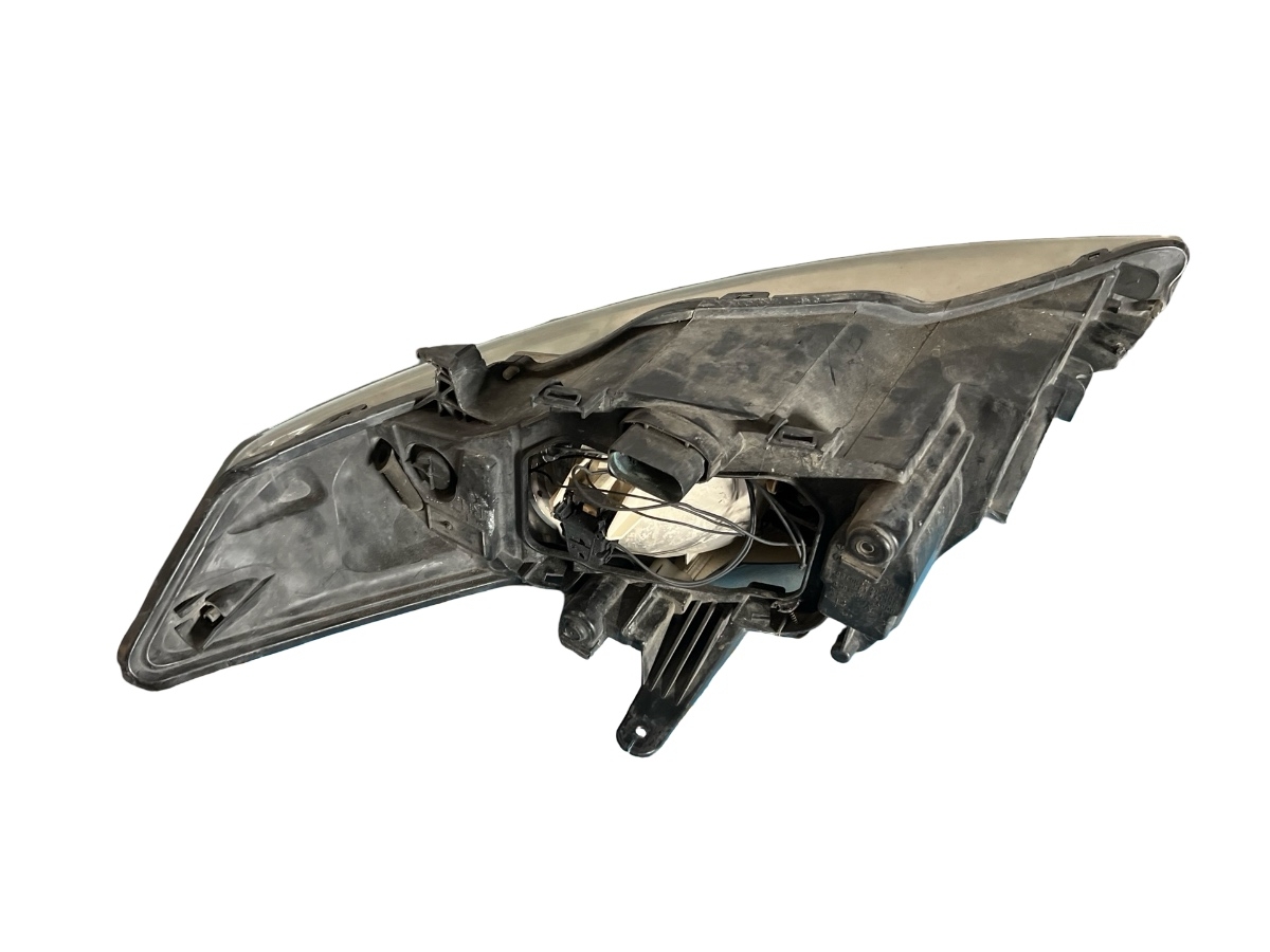 Far dreapta FORD MONDEO IV Saloon BA7 2007 - 2015 – foto 8