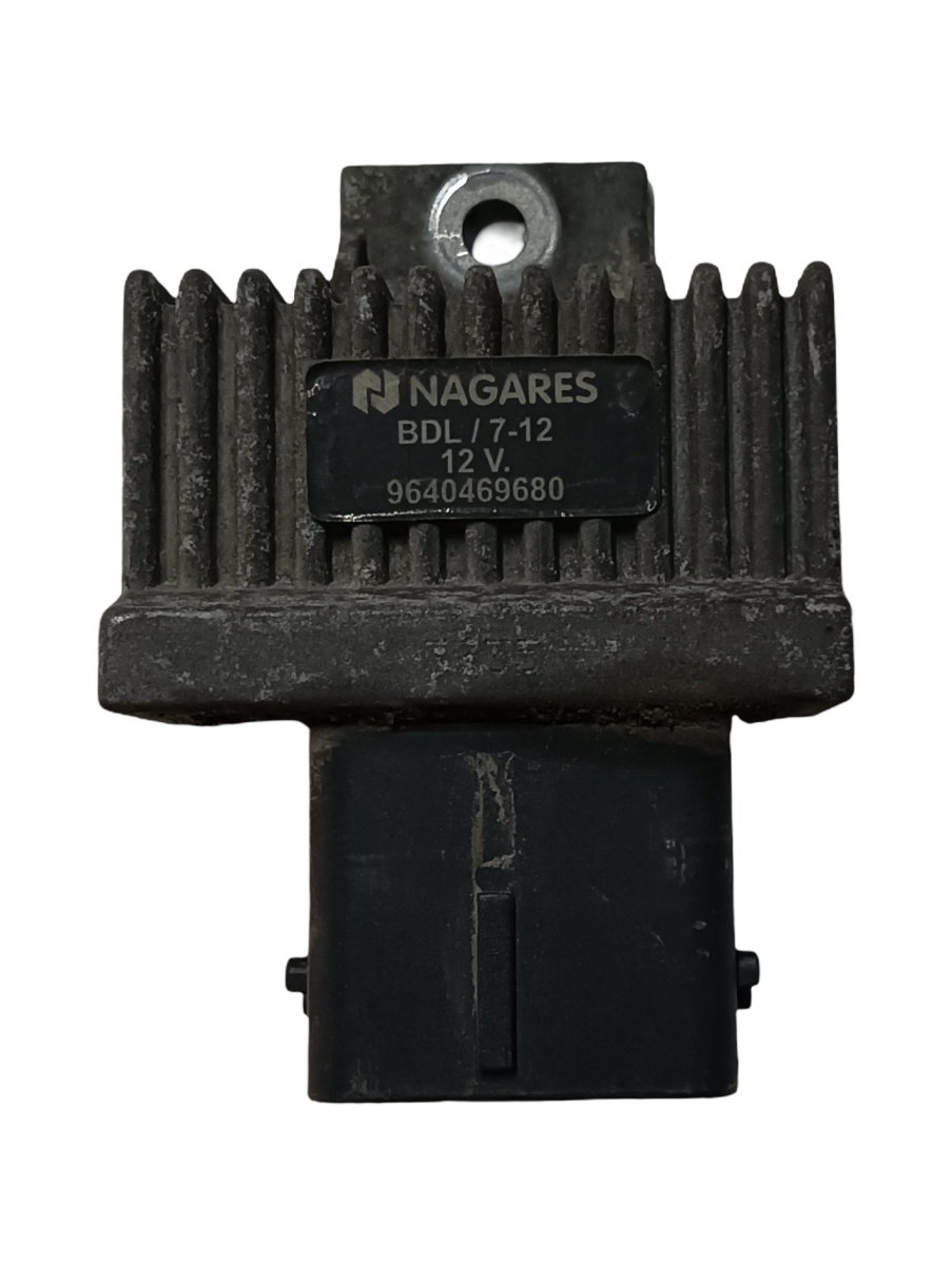 Releu preincalzire bujii incandescente RENAULT MEGANE II Saloon LM0/1_ 2003 - > 9640469680