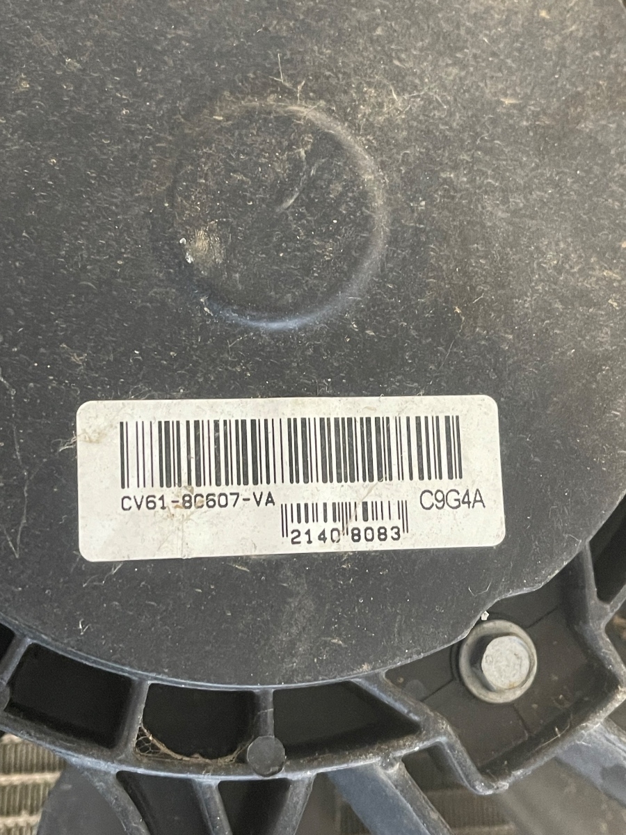 Electroventilator + apa + clima FORD FOCUS III Saloon BM 2010 - > 1.0ECOBOOST  CV61-8C607-VA CV61-8005-VC – foto 5