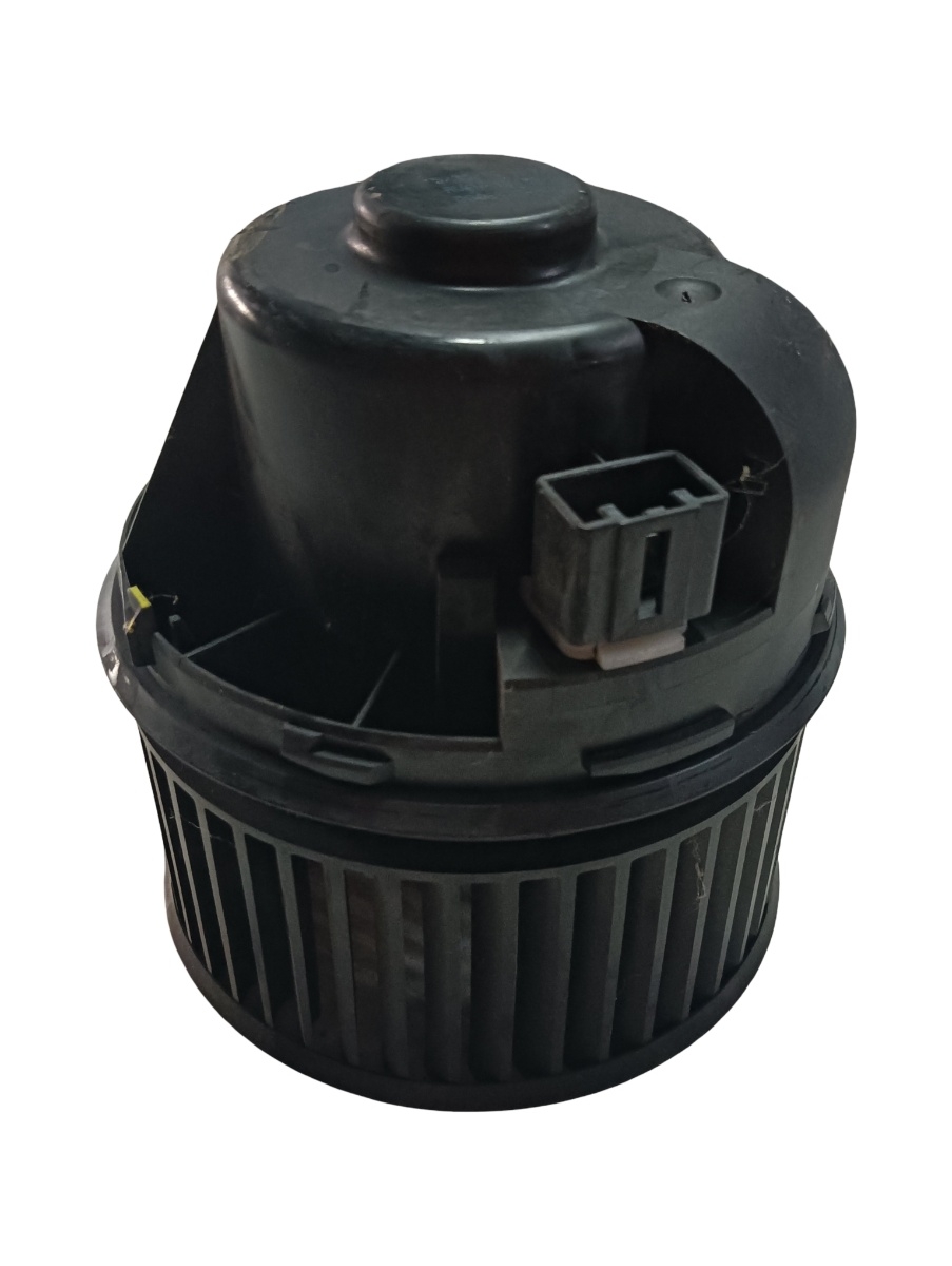 Ventilator aeroterma FORD FOCUS III Saloon 2010 - > Av6n18456ca
