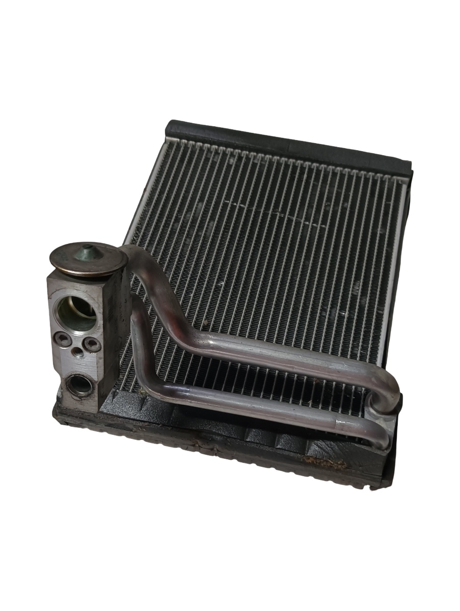 Radiator AC (interior) SUZUKI SX4 EY, GY 2006 - > 1.9 DDiS D19AA