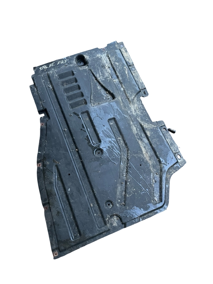Scut de protectie stanga fata BMW X3 II F25 2010 - 2017
