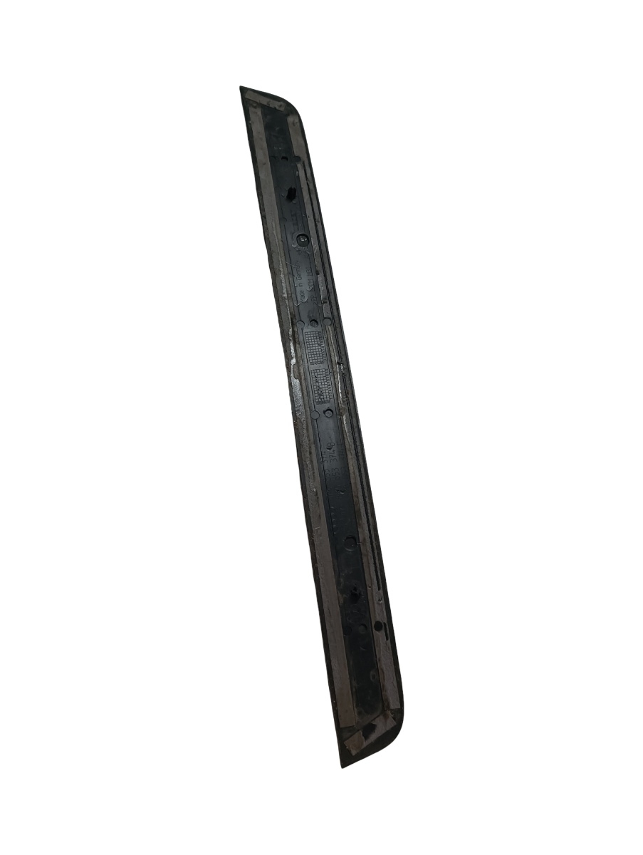 Ornamente prag dreapta fata AUDI A4 IV 8K2, B8 2007 - 2015 8k0853374 – foto 2