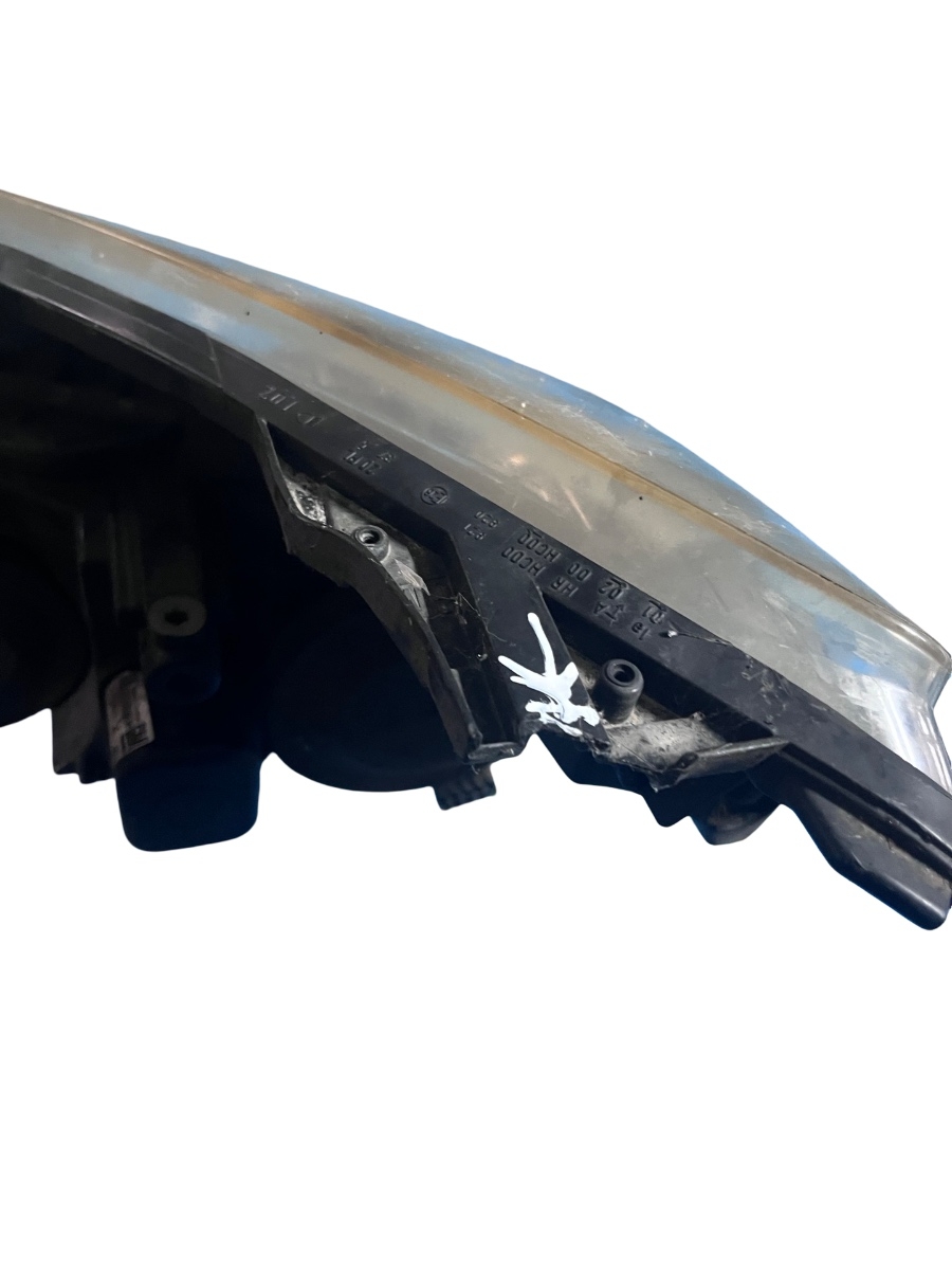 Far stanga fata OPEL ASTRA H L48, A04 2004 - 2014 (URECHI RUPTE) – foto 4