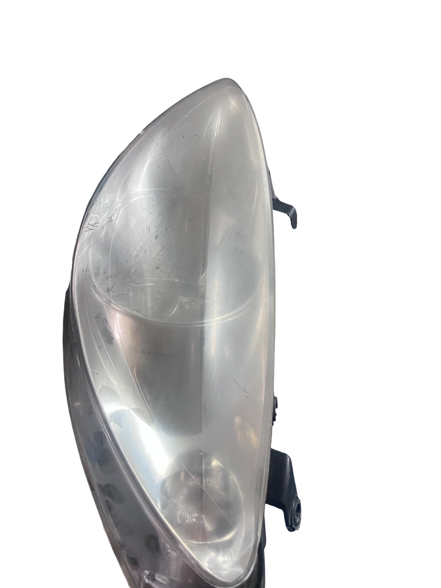 Far stanga PEUGEOT 307 SW 3H 2002 - 2009 ( ureche rupta )