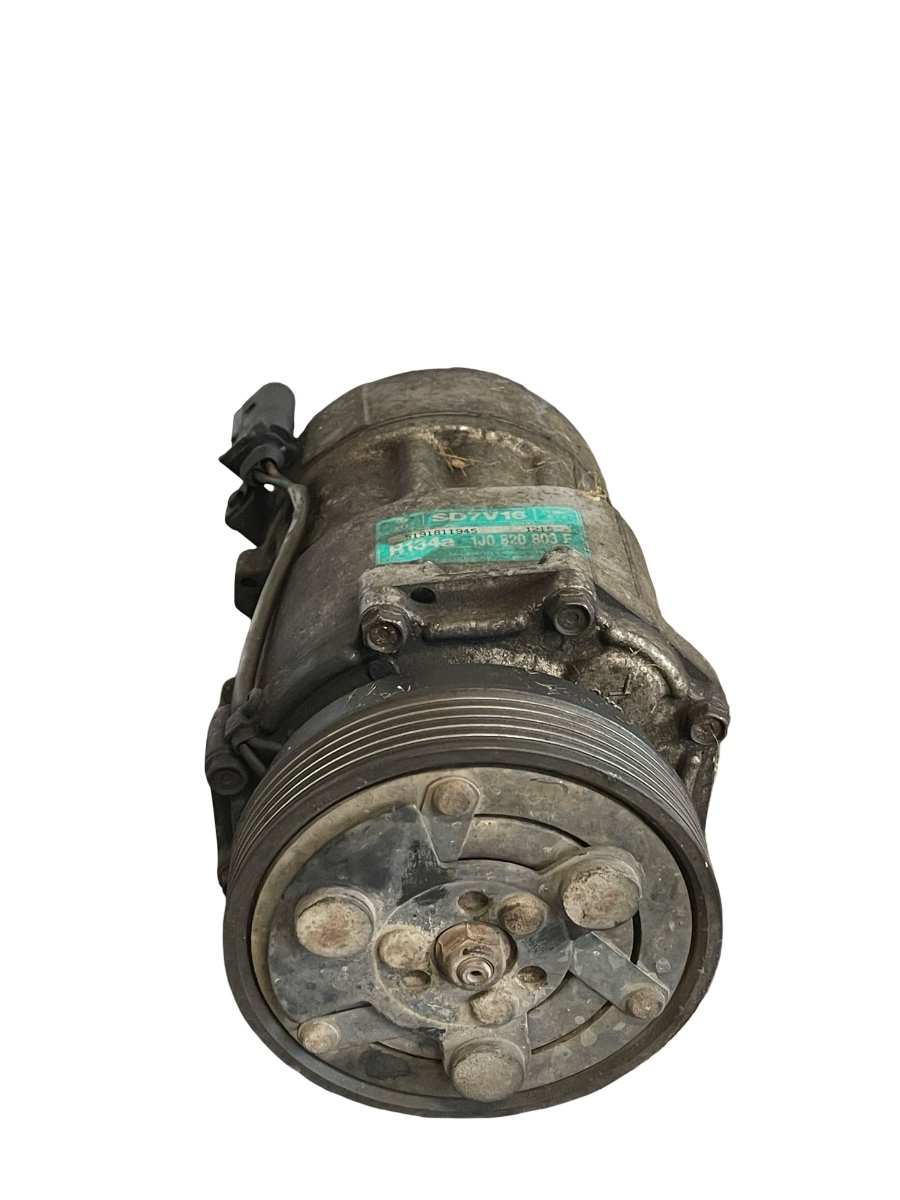 Compresor  AC VOLKSWAGEN POLO 6N1 1994 - 1999 1.4 60 AEX, AKV, APQ 1J0820803F