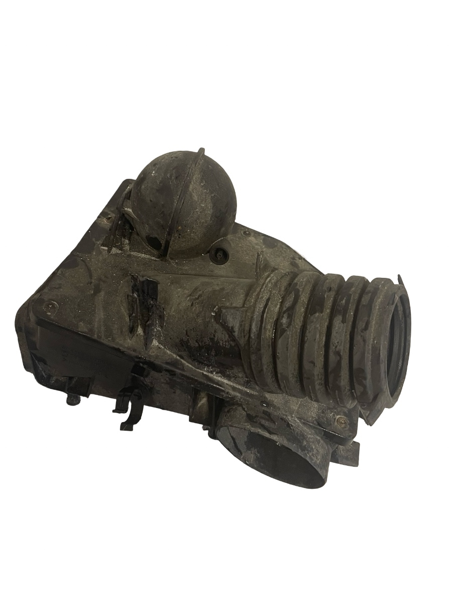Carcasa filtru de aer MERCEDES-BENZ M-CLASS W163 1998 - 2005 2.7 ML 270 CDI OM 612.963 A1635000016