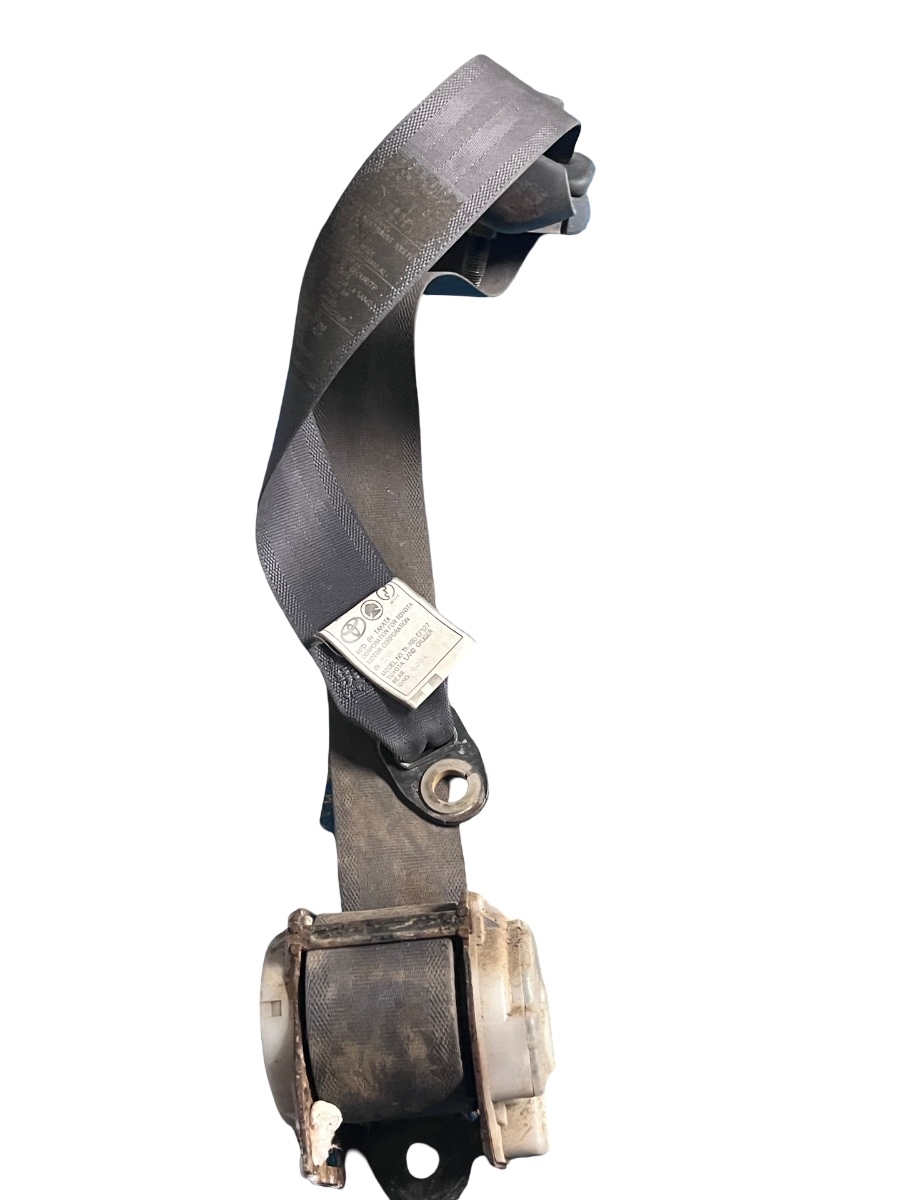 Centura de siguranta  stanga spate TOYOTA LAND CRUISER J90 _J9_ 1995 - >