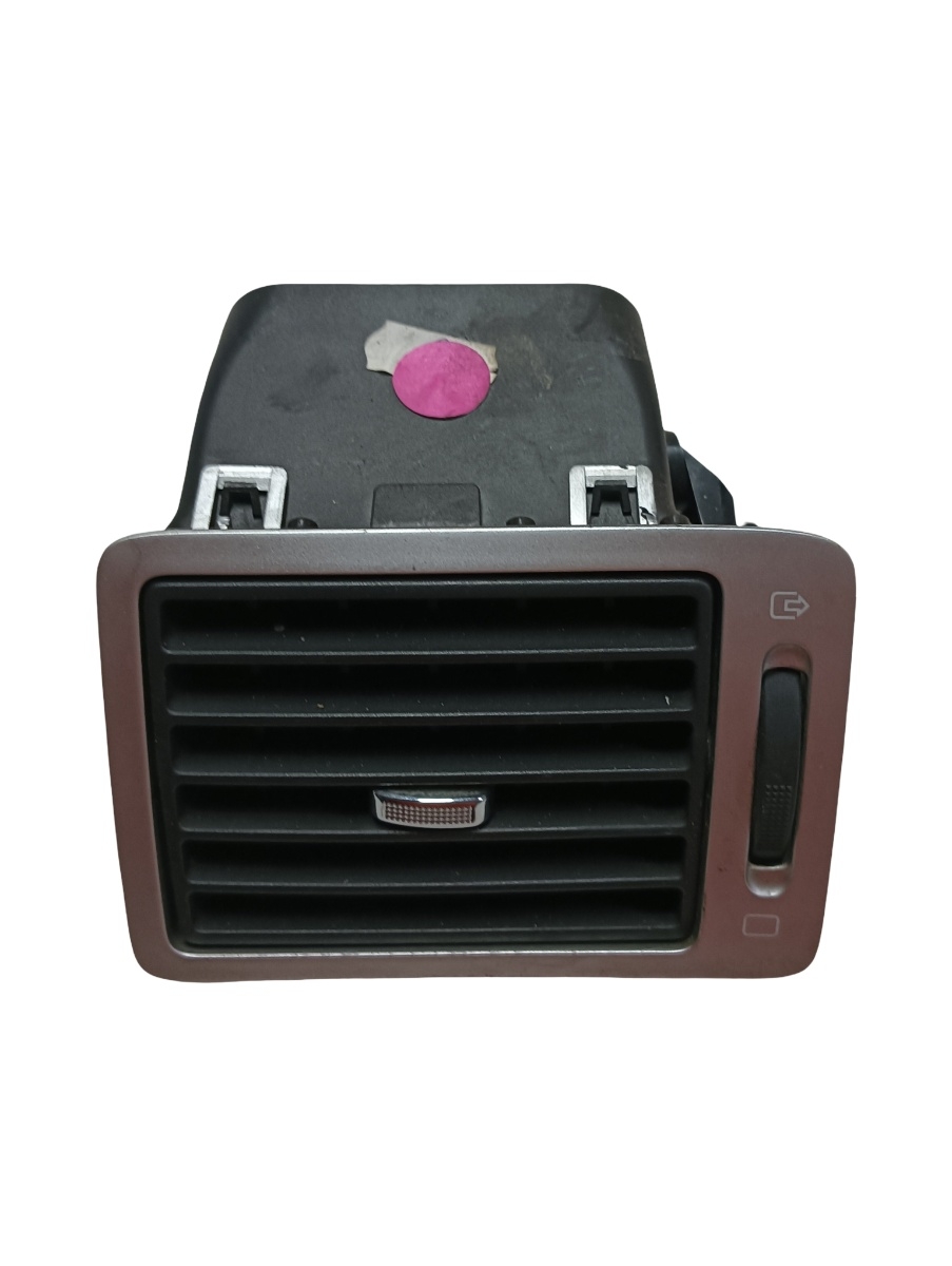 Grila de ventilatie laterala panou de bord dreapta fata PEUGEOT 307 SW 3H 2002 - 2009