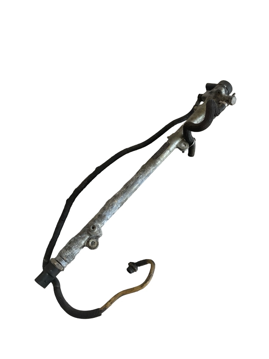 Rampa Injectoare MERCEDES-BENZ M-CLASS W163 1998 - 2005 2.7 ML 270 CDI OM 612.963 A6120700095