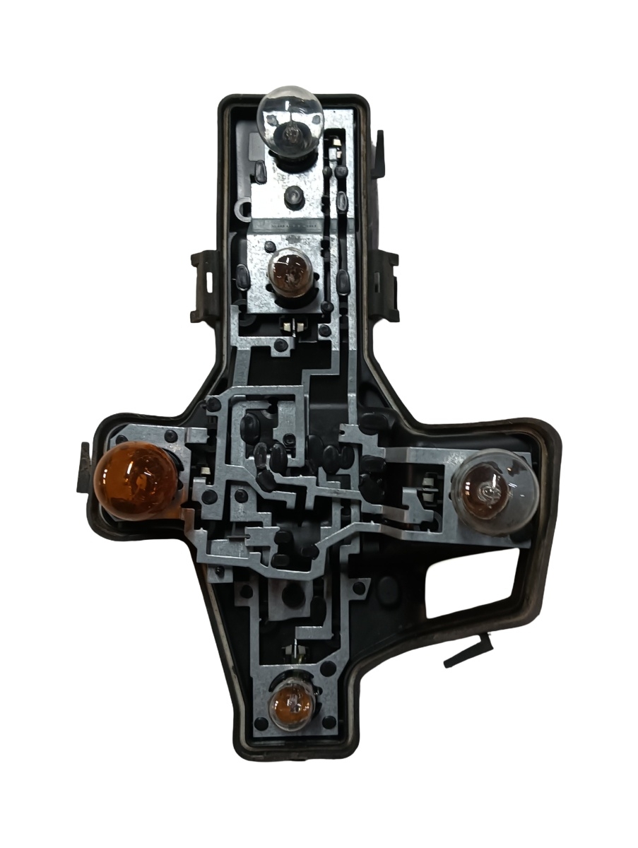 Soclu stop  dreapta spate VOLKSWAGEN TOURAN 1T1, 1T2 2003 - 2010