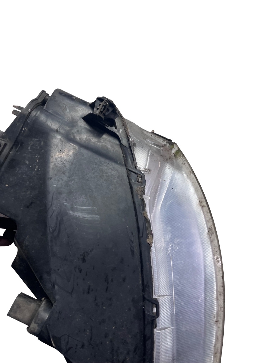 Far dreapta fata FORD FOCUS 1  DNW 1998 - 2005 304311144R1 – foto 2