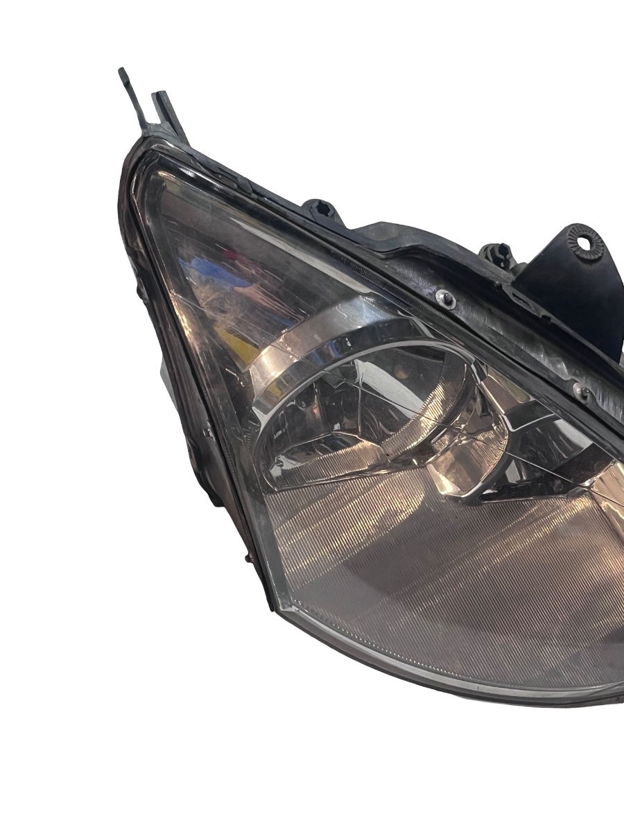 Far dreapta  FORD FOCUS 1  DNW 1999 - 2007 206347B – foto 6
