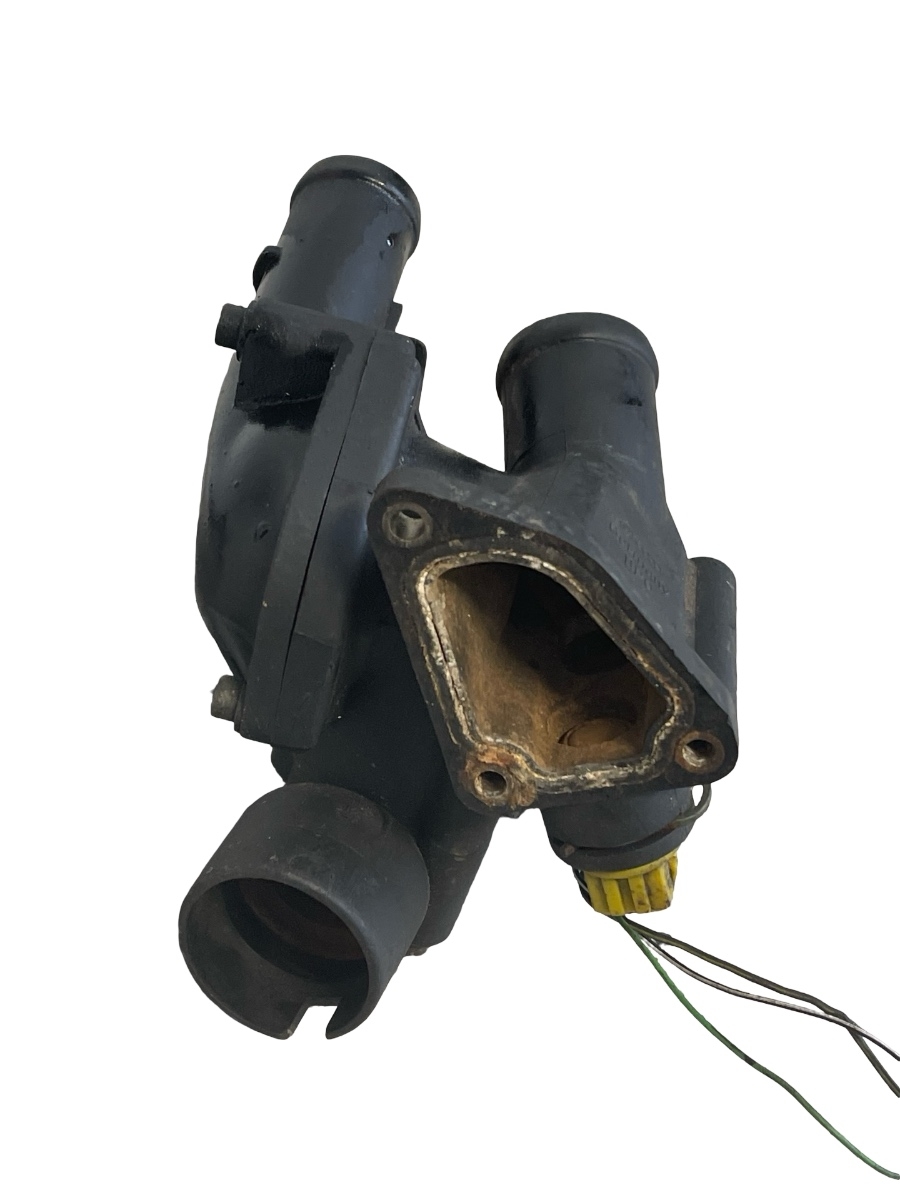 Furtun lichid de racire VOLKSWAGEN TRANSPORTER IV Box 70XA 1990 - 2003 021121117A