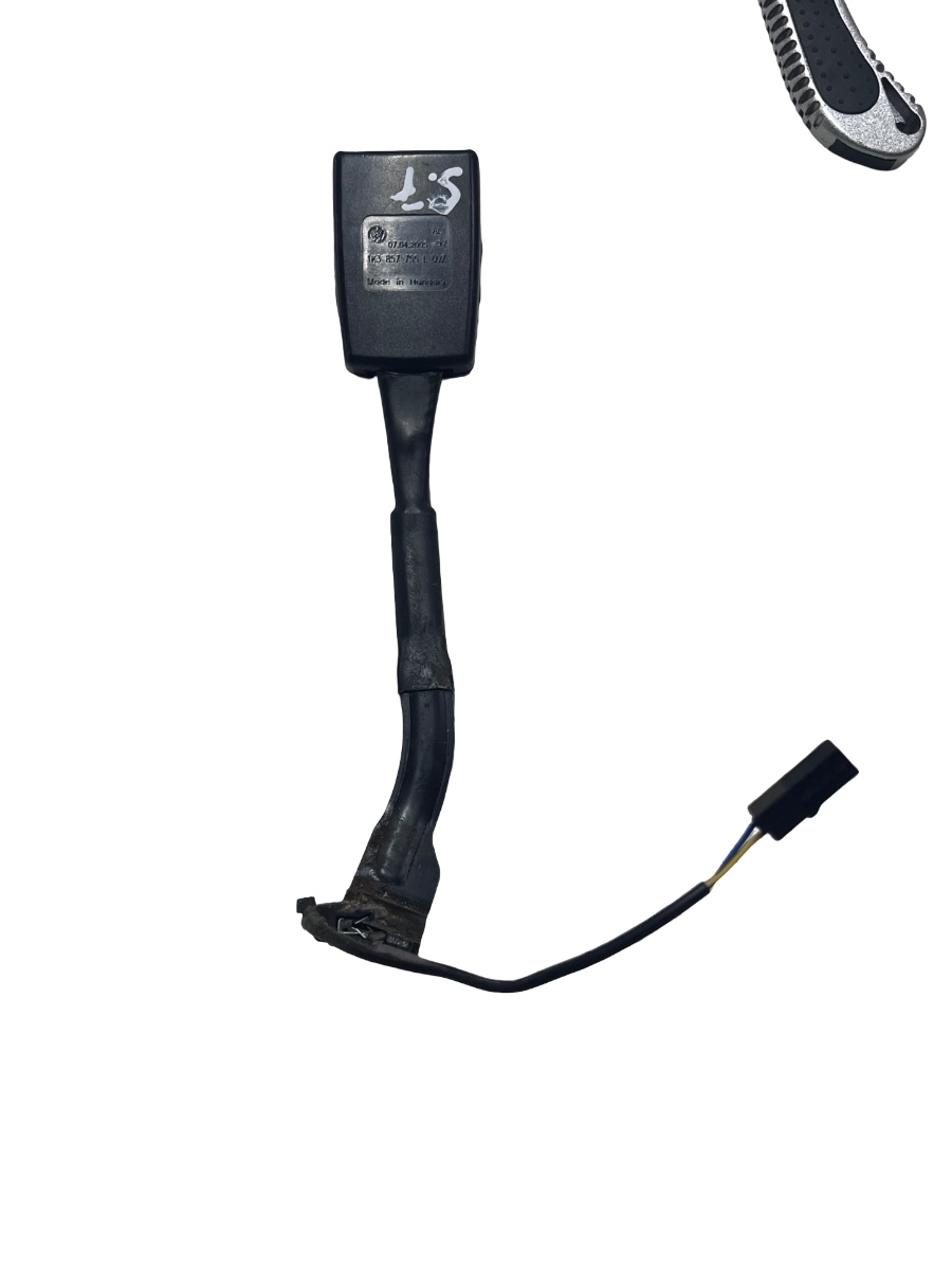 Catarama centura de siguranta  stanga fata VOLKSWAGEN PASSAT 3C2 2005 - 2010