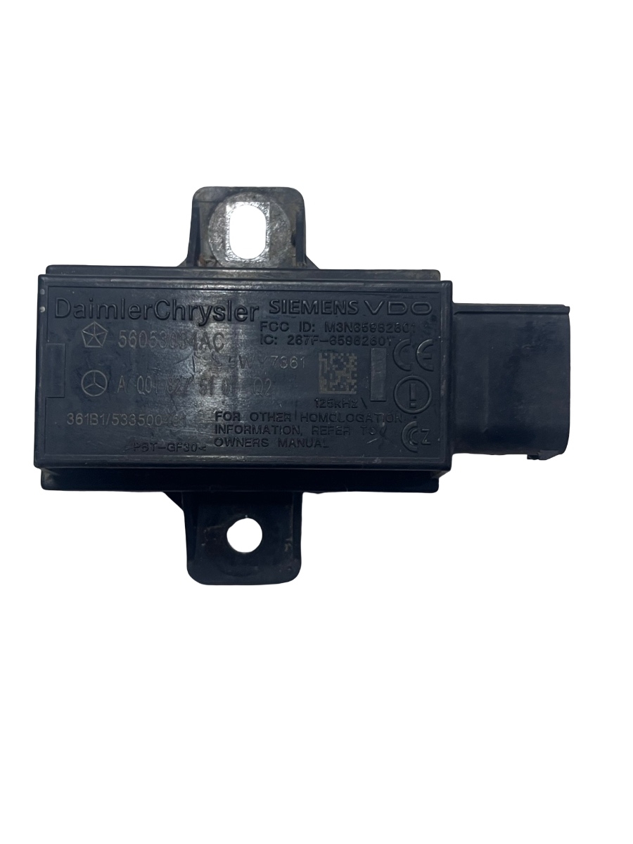 Senzor de presiune in anvelope dreapta JEEP COMMANDER XK, XH 2005 - 2010 A0018275101Q2
